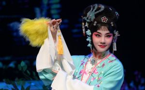 招生简章 | 2024年度“湖南地方戏曲化妆、服装研修班”非遗传承人培训班招生简章